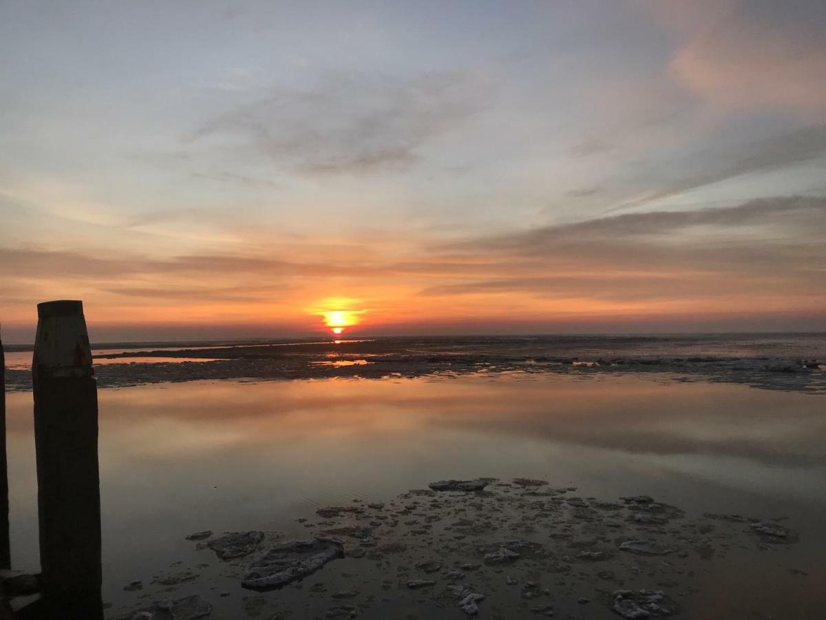 Strandlogement Om De Noord Schiermonnikoog Ngoại thất bức ảnh